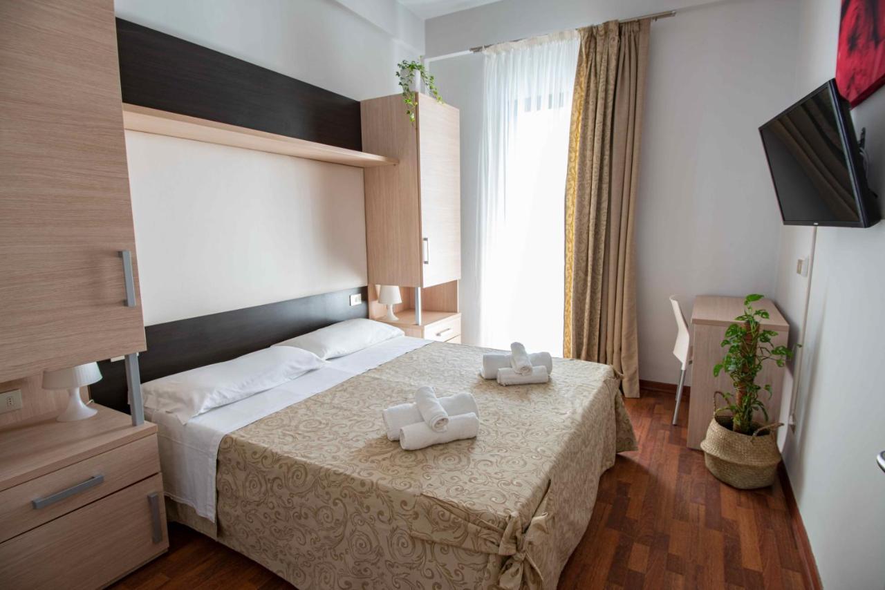 Baby Hotel 3*